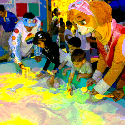 Access to all <br>creative zones